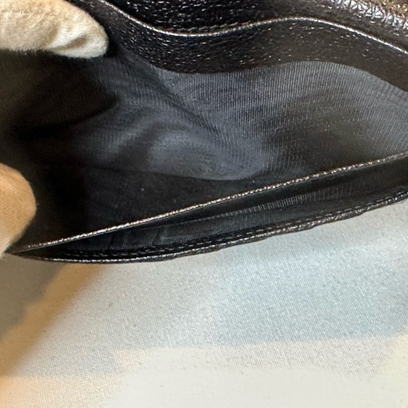 Black Leather Wallet with gold Accent and Minimalist Design pebbled leather - Picture 14 of 15